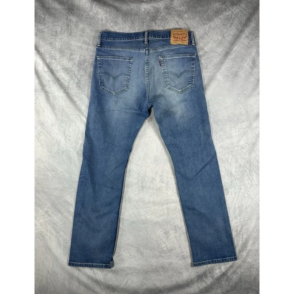 Levi’s 513 Slim Straight Jeans Mens 33x30 Blue Medium Wash Denim Fade